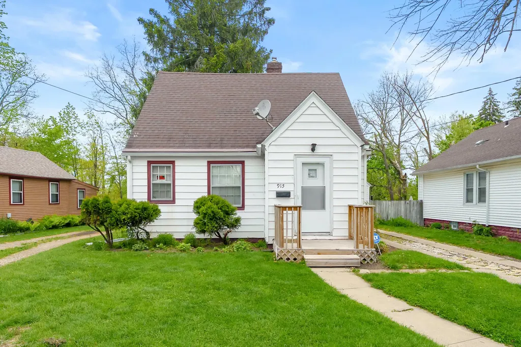 915 Sheridan Drive Kalamazoo City MI 49001