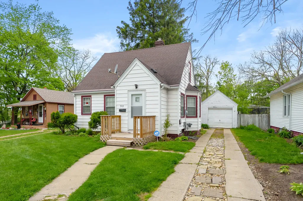 915 Sheridan Drive Kalamazoo City MI 49001