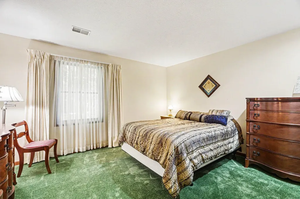6811 Birdsong Avenue Texas Charter Township MI 49009