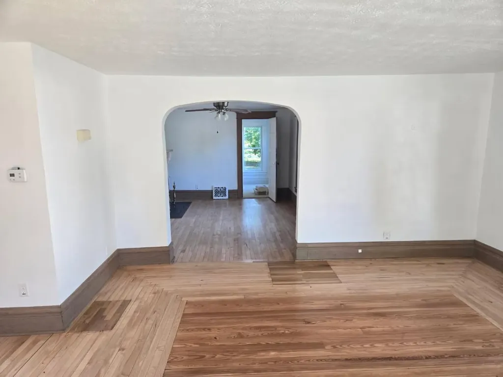 24195 Third Avenue Mattawan Village MI 49071