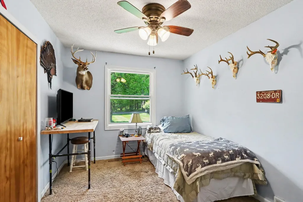 5383 E Cd Avenue Richland Township MI 49004