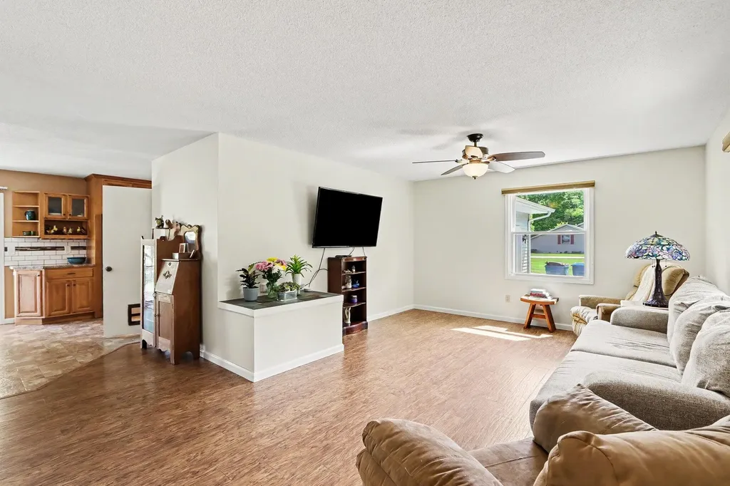 5383 E Cd Avenue Richland Township MI 49004