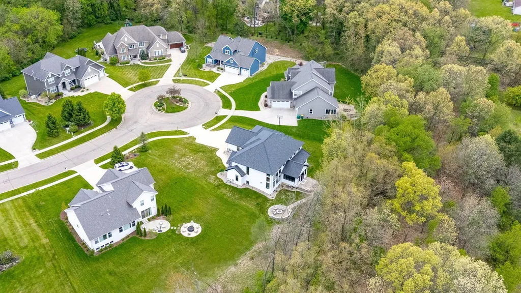 4010 Hollow Wood Drive Portage City MI 49024