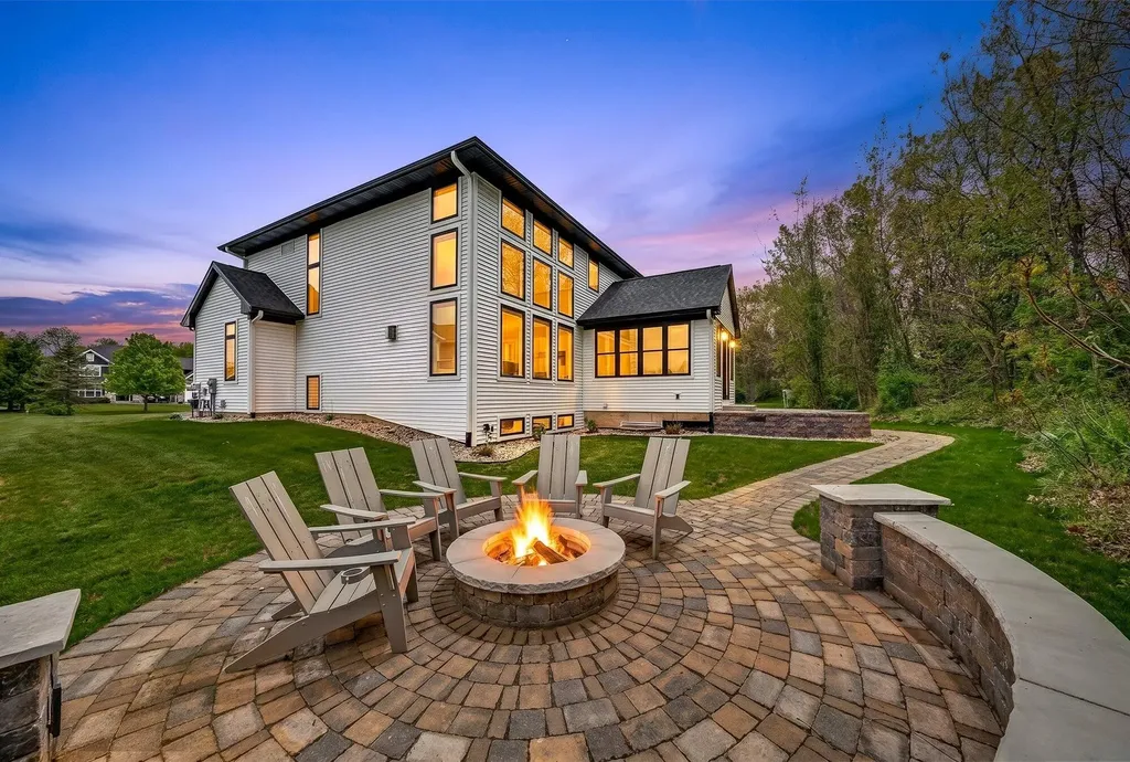 4010 Hollow Wood Drive Portage City MI 49024