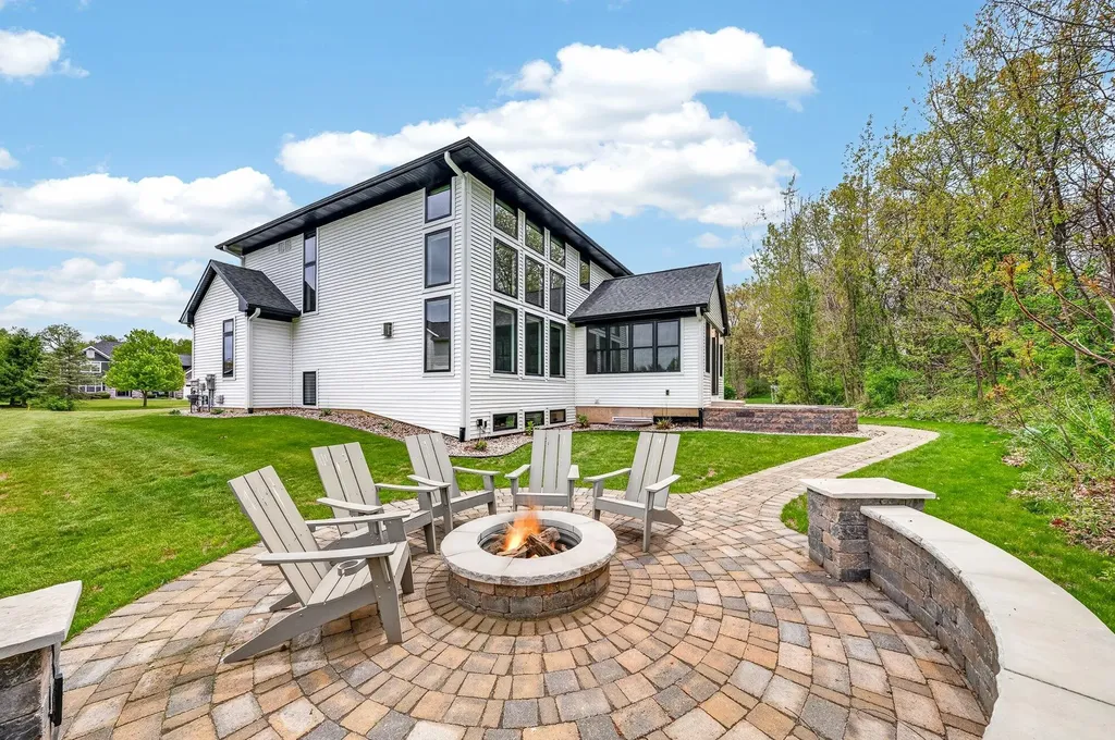 4010 Hollow Wood Drive Portage City MI 49024