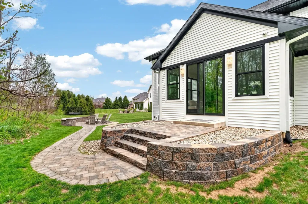 4010 Hollow Wood Drive Portage City MI 49024