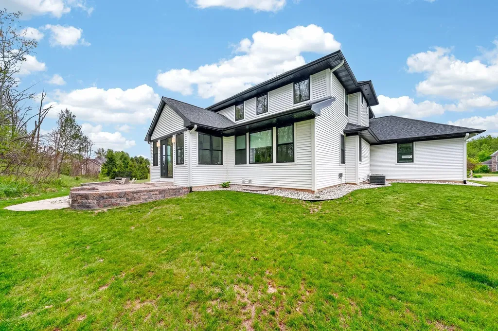 4010 Hollow Wood Drive Portage City MI 49024