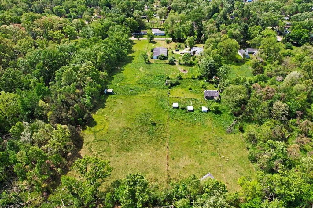 534 Woodside Drive Bedford Charter Township MI 49037