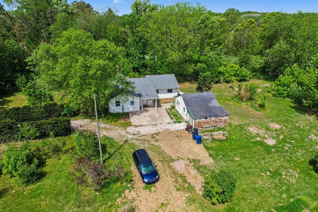 534 Woodside Drive Bedford Charter Township MI 49037