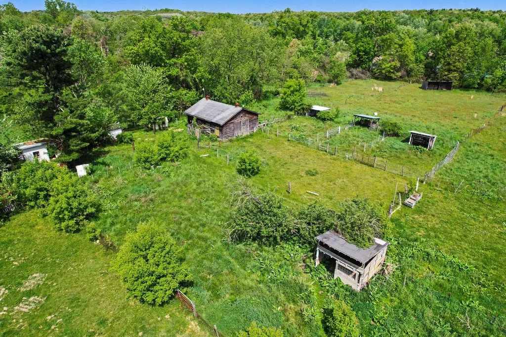 534 Woodside Drive Bedford Charter Township MI 49037