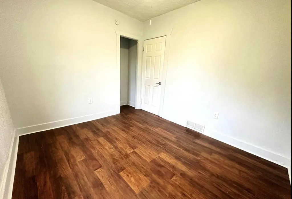 15844 Wildemere Street Detroit City MI 48238