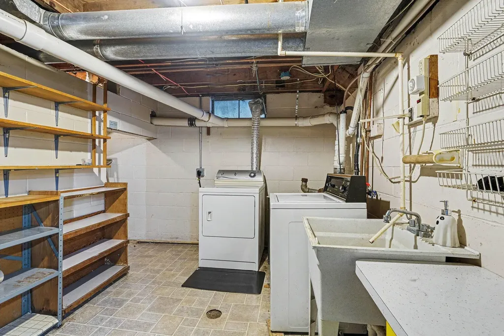 290 Carpenter Drive Bedford Charter Township MI 49017
