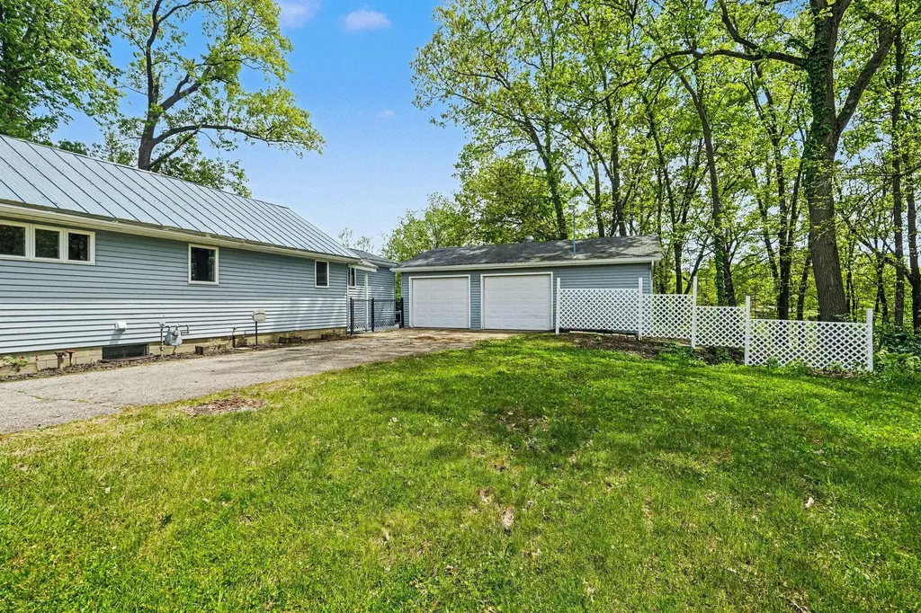 290 Carpenter Drive Bedford Charter Township MI 49017