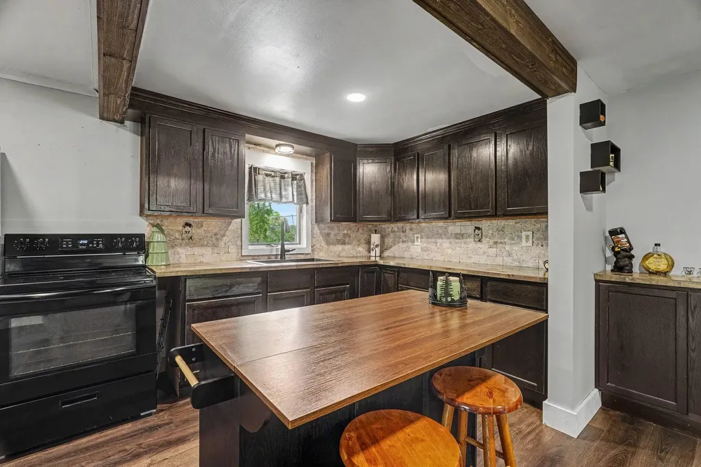 290 Carpenter Drive Bedford Charter Township MI 49017