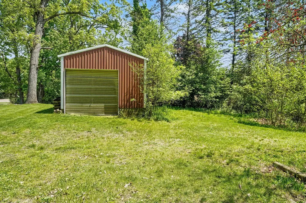 290 Carpenter Drive Bedford Charter Township MI 49017