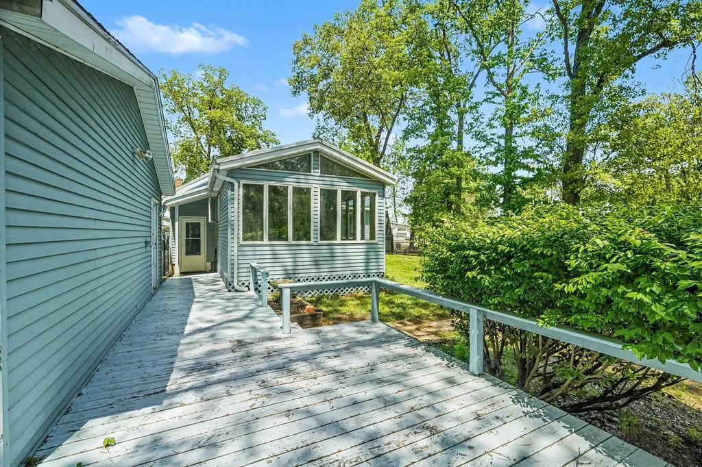 290 Carpenter Drive Bedford Charter Township MI 49017