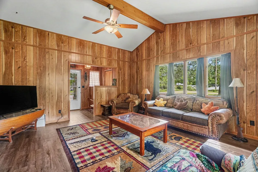 290 Carpenter Drive Bedford Charter Township MI 49017