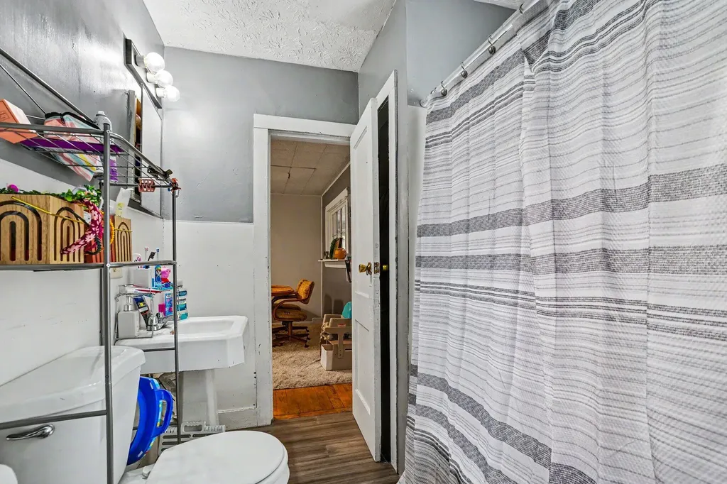 17625 E State Street Vandalia Village MI 49095