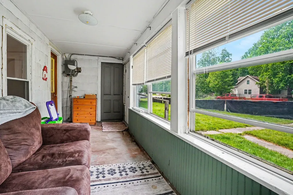 17625 E State Street Vandalia Village MI 49095