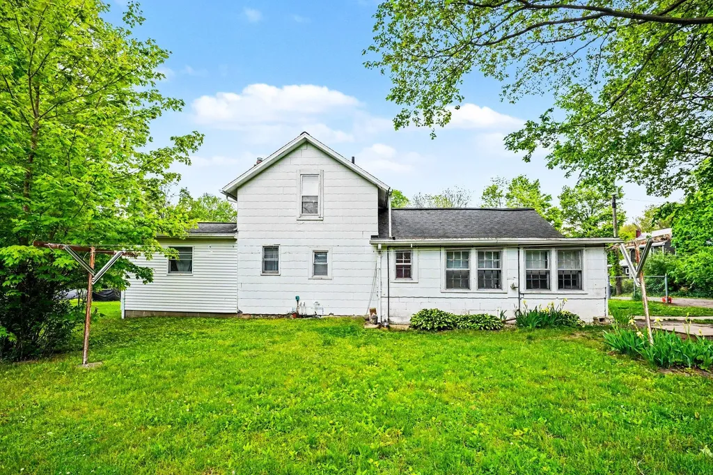 17625 E State Street Vandalia Village MI 49095