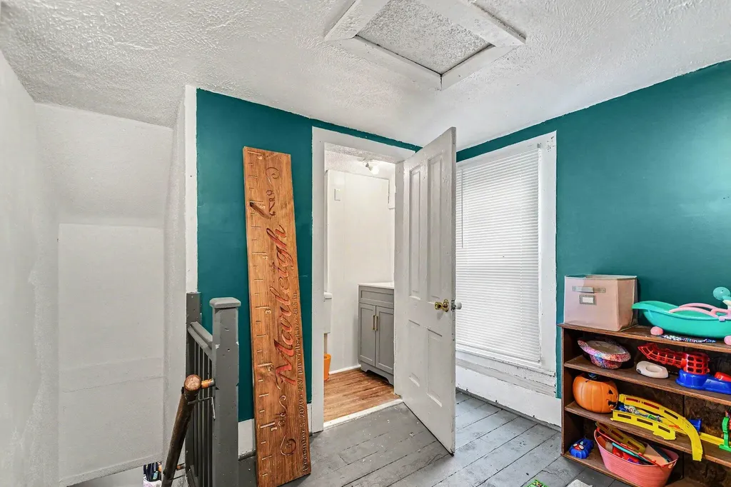 17625 E State Street Vandalia Village MI 49095