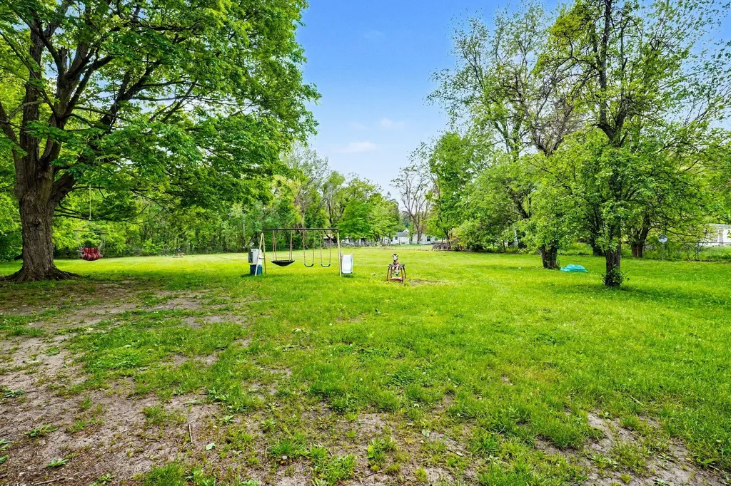 17625 E State Street Vandalia Village MI 49095
