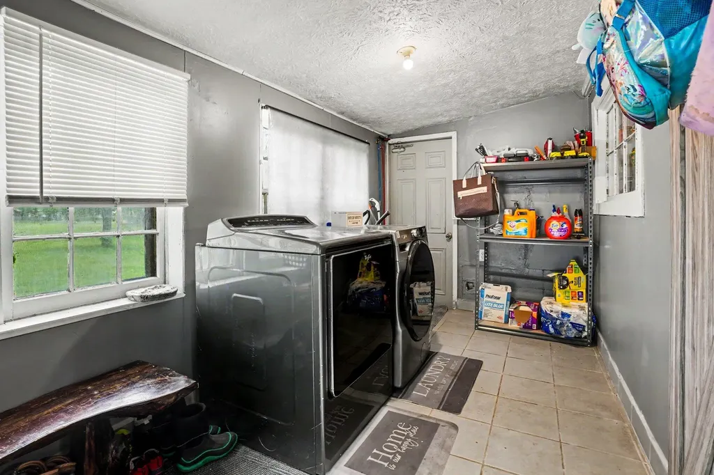 17625 E State Street Vandalia Village MI 49095