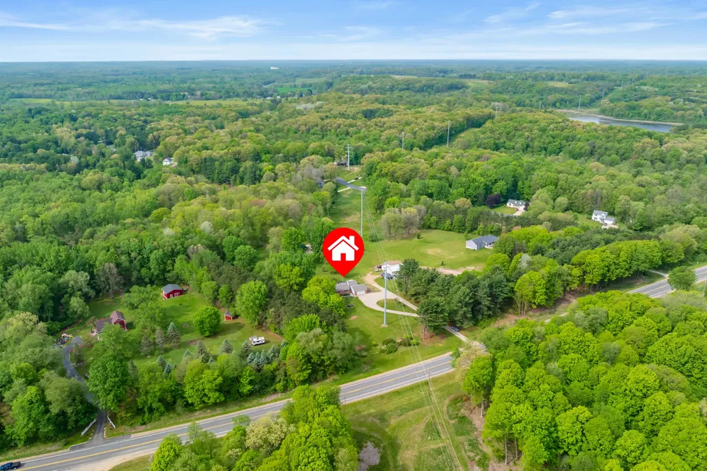 16660 M-89 Ross Township MI 49012