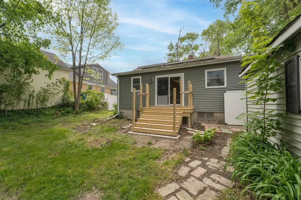 205 Parchmount Avenue Parchment City MI 49004