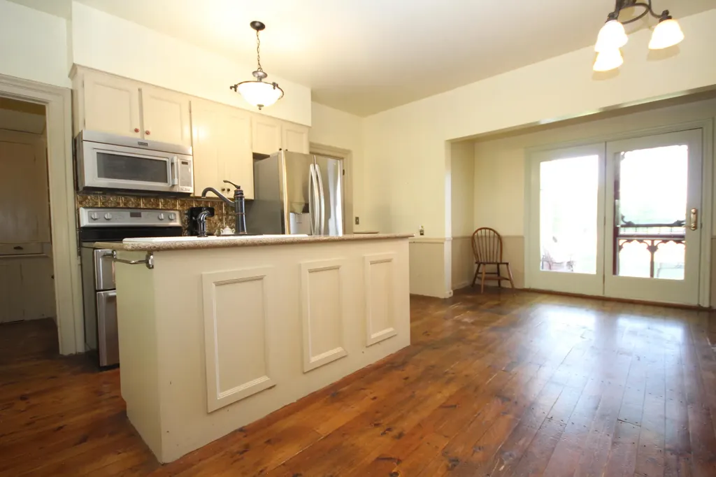 15168 S 37th Street Wakeshma Township MI 49097