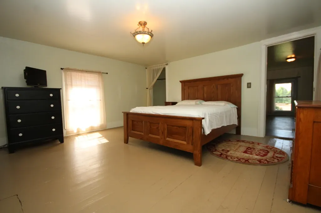 15168 S 37th Street Wakeshma Township MI 49097