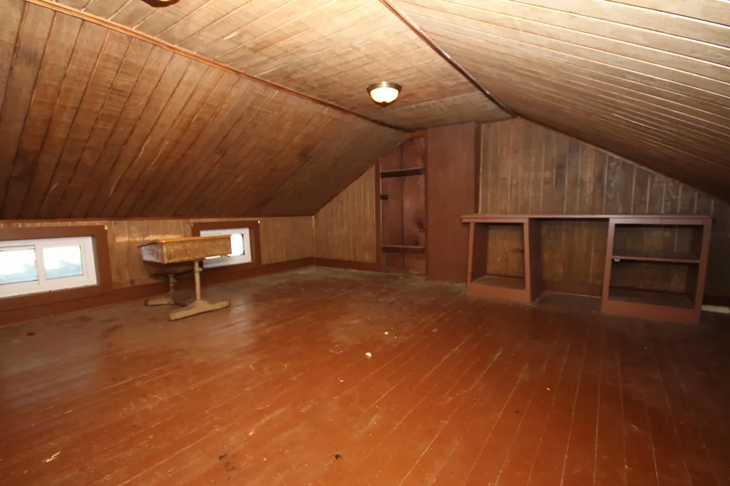 15168 S 37th Street Wakeshma Township MI 49097