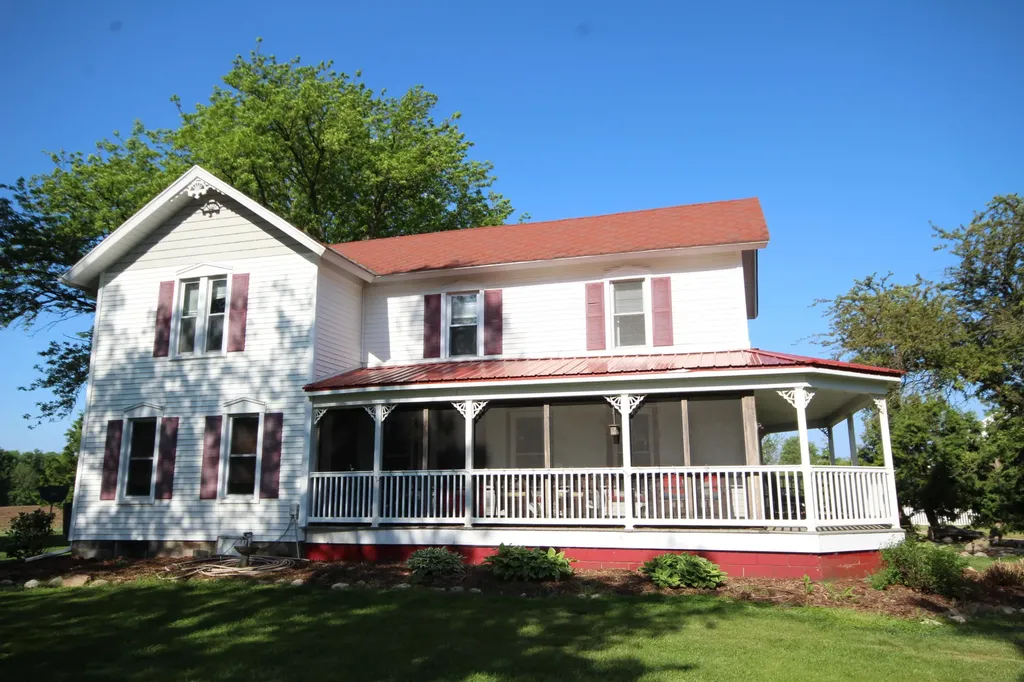 15168 S 37th Street Wakeshma Township MI 49097