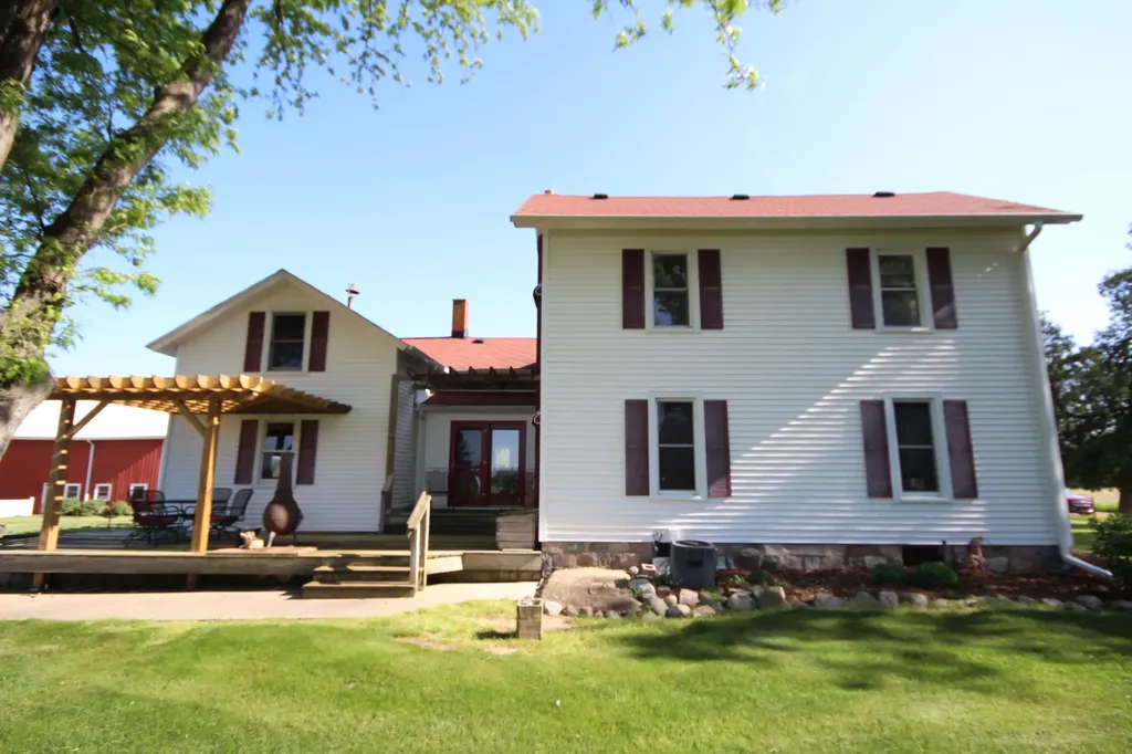 15168 S 37th Street Wakeshma Township MI 49097