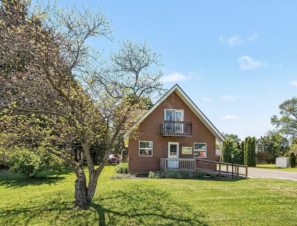 13434 M 40 Bloomingdale Township MI 49055