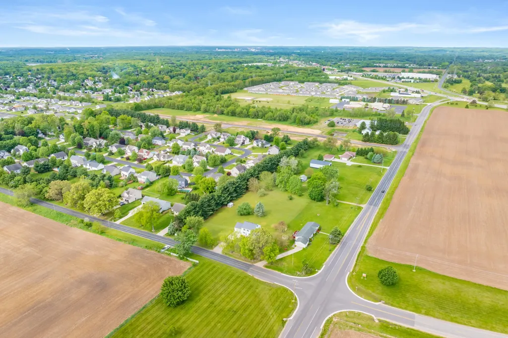 4905 N 28th Street Comstock Charter Township MI 49048