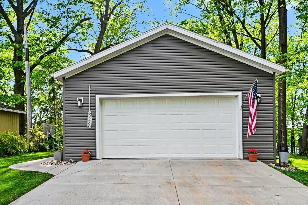 63238 Kinsey Street Porter Township MI 49095
