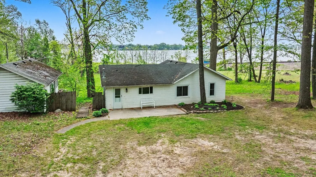 6550 E T U Avenue Brady Township MI 49097