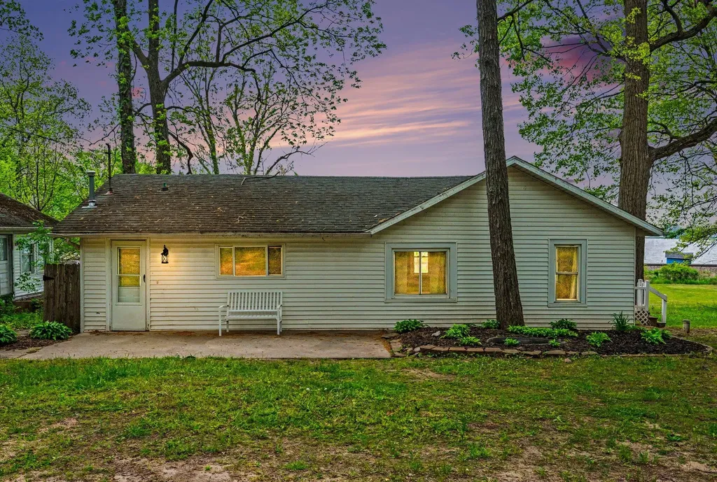6550 E T U Avenue Brady Township MI 49097