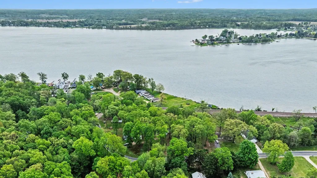 6550 E T U Avenue Brady Township MI 49097