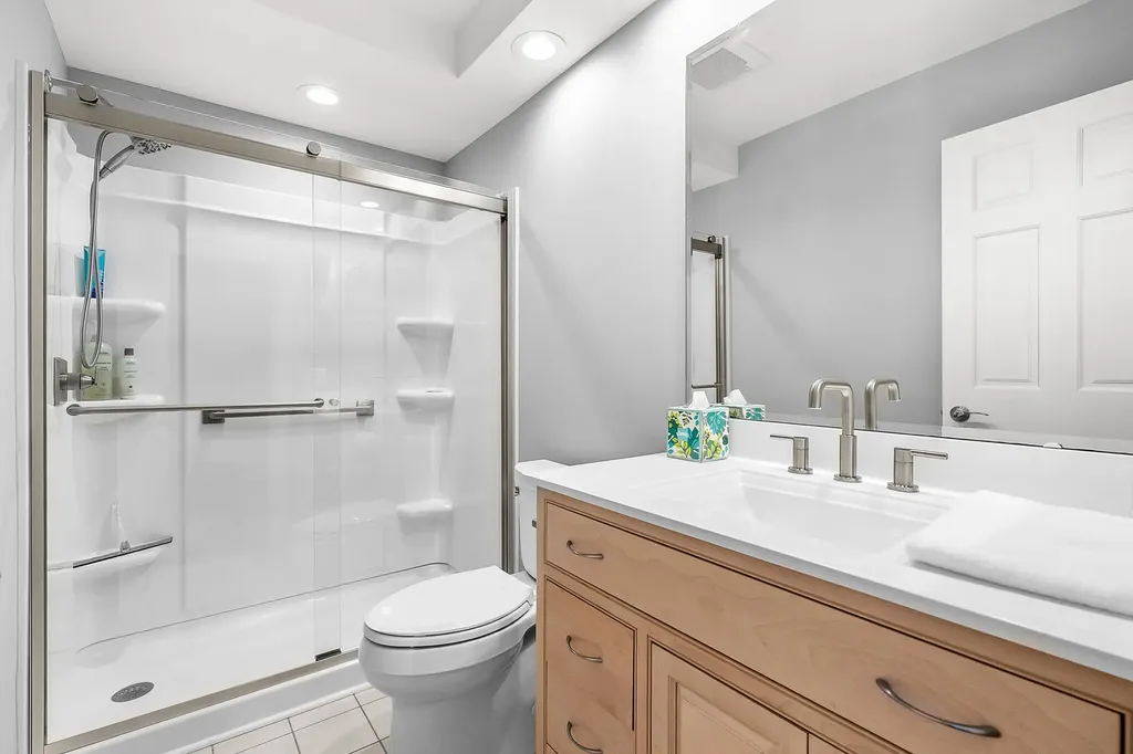 121 Pine Cove Circle Kalamazoo Charter Township MI 49006