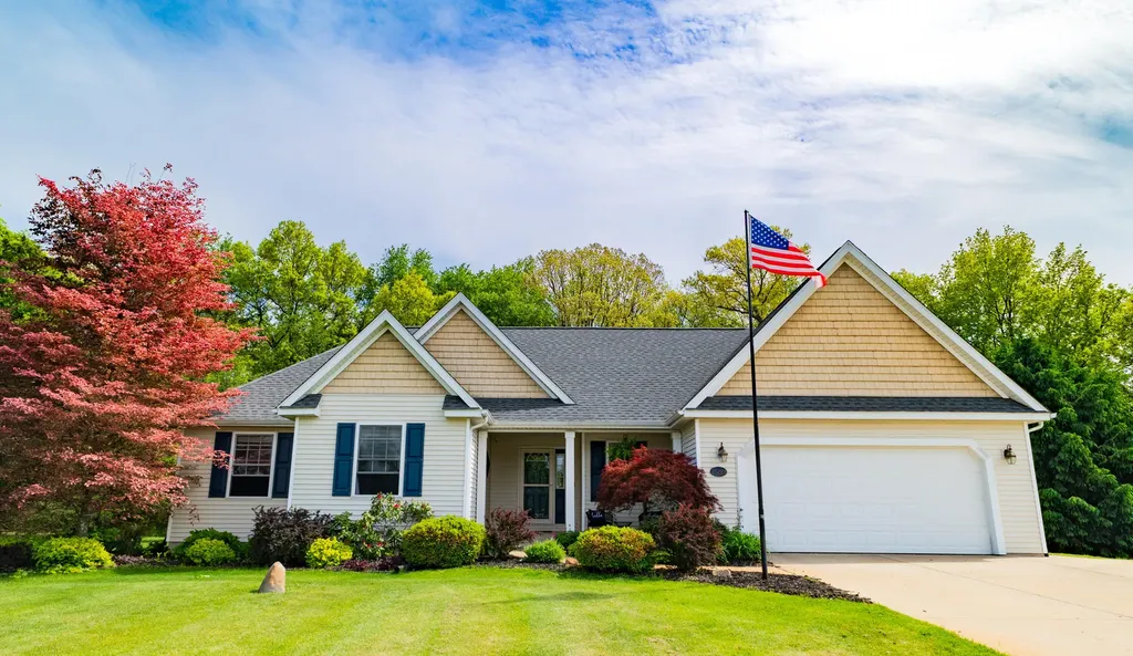 25283 Silver Oaks Boulevard Antwerp Township MI 49071