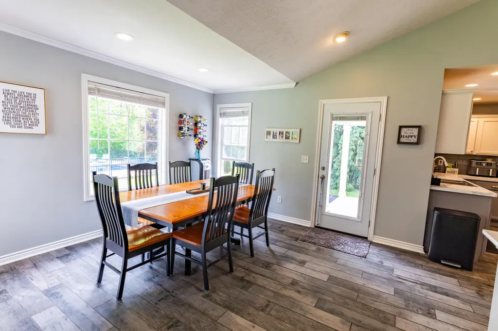 25283 Silver Oaks Boulevard Antwerp Township MI 49071