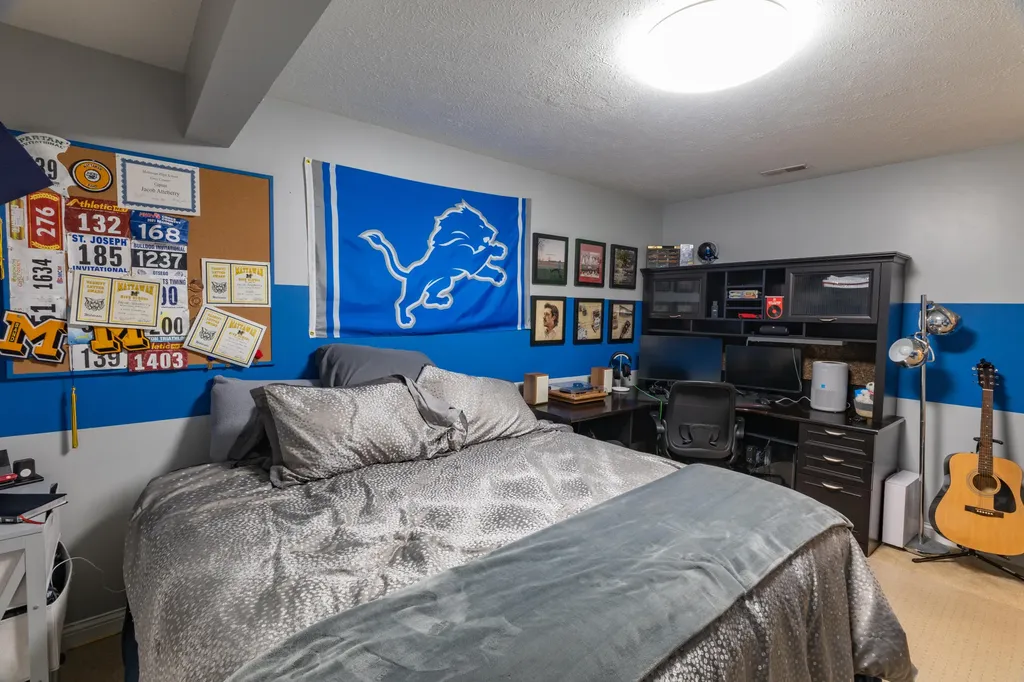 25283 Silver Oaks Boulevard Antwerp Township MI 49071