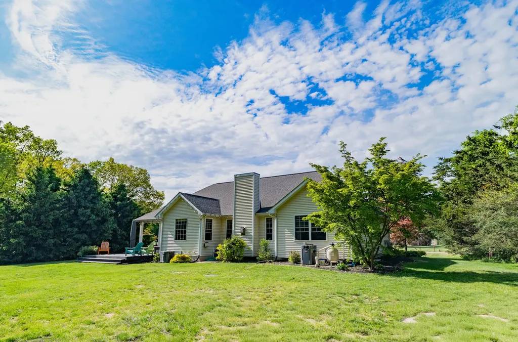 25283 Silver Oaks Boulevard Antwerp Township MI 49071