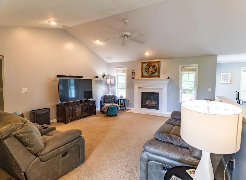 25283 Silver Oaks Boulevard Antwerp Township MI 49071