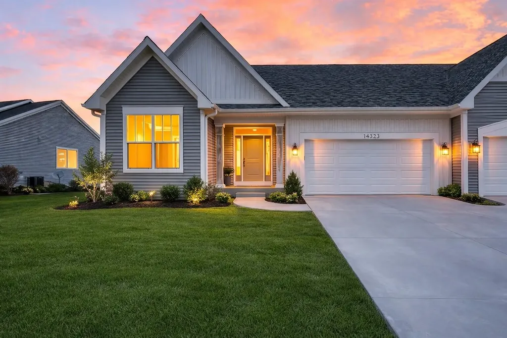 14104 Bridgeview Pointe Schoolcraft Village MI 49097