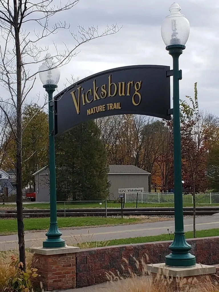 14104 Bridgeview Pointe Schoolcraft Village MI 49097