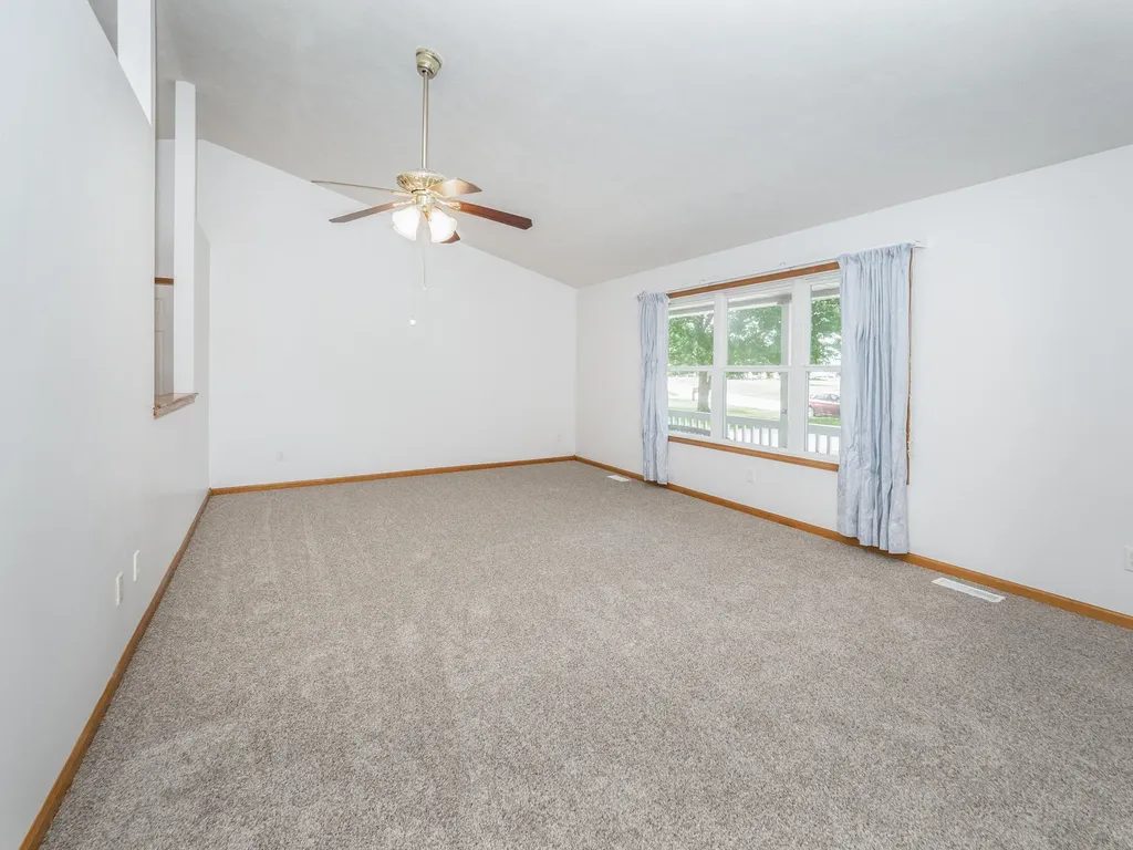 54163 Ridgeview Circle Antwerp Township MI 49079