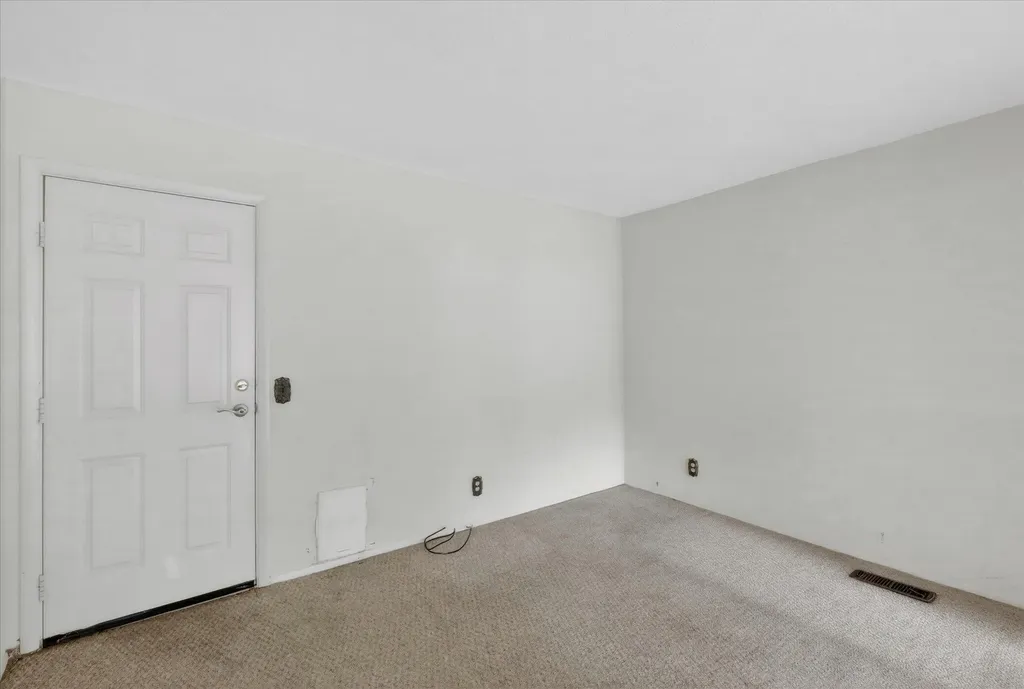 565 Collette Avenue Comstock Charter Township MI 49048